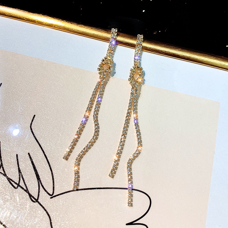 Đôi Bông Tai Dáng Dài Đính Đá Thời Trang Cho Nữ