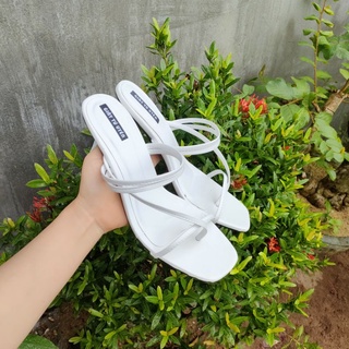 sandal gót nhọn 7p