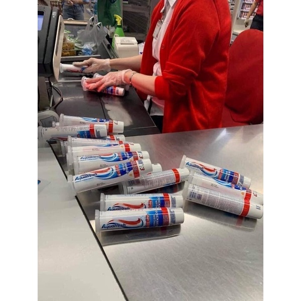 Kem đánh răng Aquafresh Nga 100ml