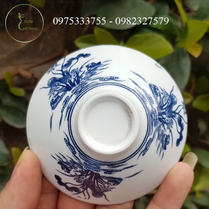 Chén Trà Bằng Gốm Sứ Họa Tiết Hồ Sen