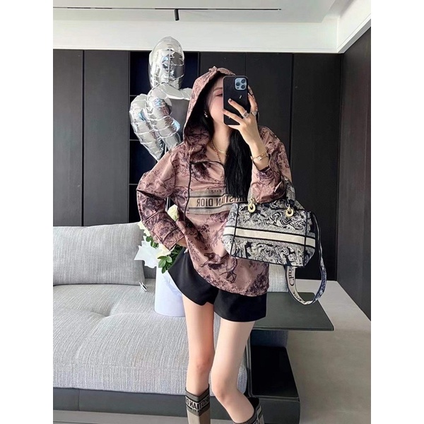 Áo hoodie gió đì o