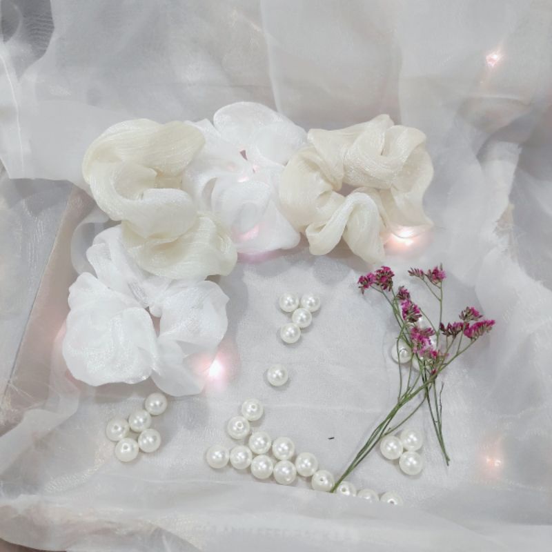 [Hàng handmade shop tự may]  Scrunchies buộc cột tóc ánh hologram nhiều màu