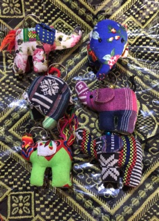 Móc khoá thổ cẩm