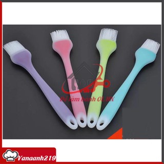 Chổi silicon đúc liền trong