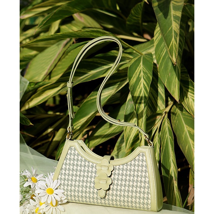 Túi xách nữ thời trang Nucelle sang trọng phối charm hoa ViAnh Store 1172036