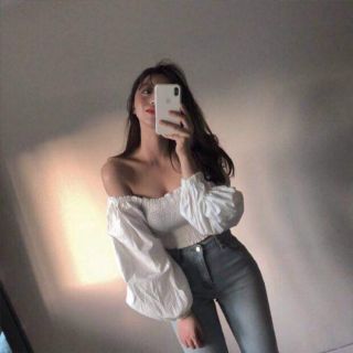 ÁO CROPTOP TRỄ VAI ( HÀNG QUẢNG CHÂU ULZZANG)