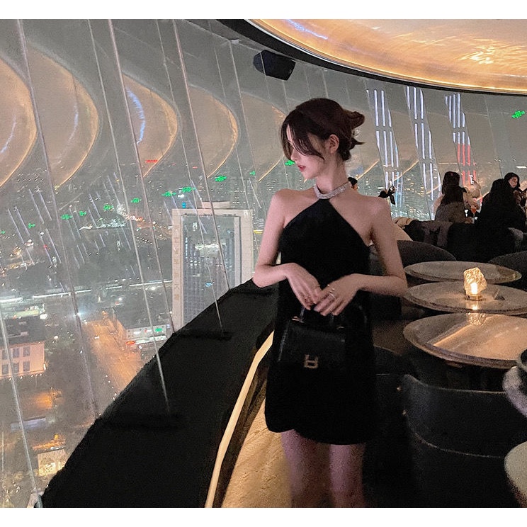 Đầm không tay màu đen đính đá thời trang mùa hè 2021 cho nữ