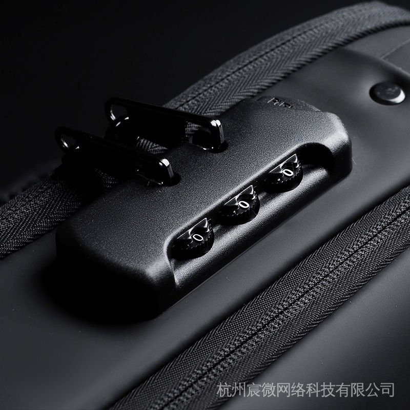 Túi đeo chéo ngực có khóa mật khẩu chống trộm cho nam | BigBuy360 - bigbuy360.vn