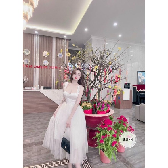 Váy phối dáng xòe