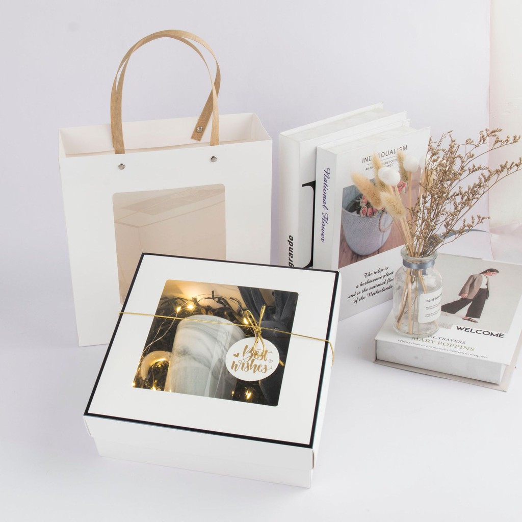 Hộp đựng quà cửa sổ trong suốt kèm rơm lót và túi đựng quà, hộp quà giấy độc đáo | BigBuy360 - bigbuy360.vn