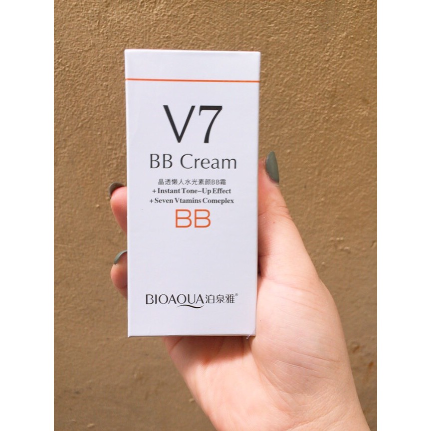 Kem nền BB Cream V7 Bioaqua