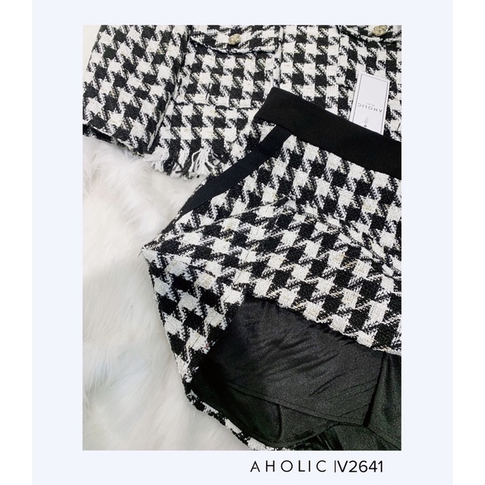 Chân váy dạ ngắn nanh sói 1 màu V2641 Aholic