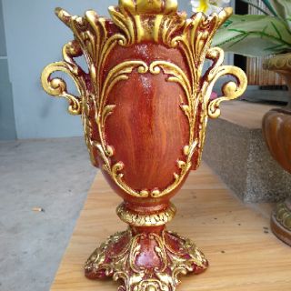 Lọ Hoa phong cách Châu âu