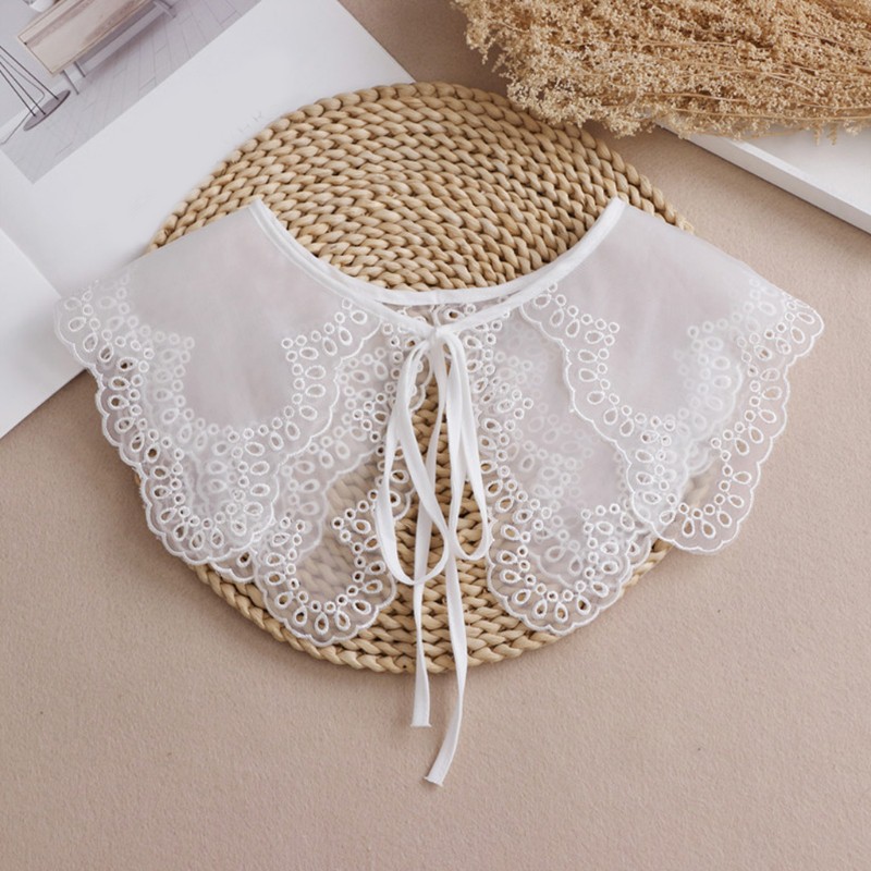 Cổ áo giả kiểu búp bê thêu hai lớp họa tiết cánh bướm rỗng có thể tháo rời kiểu dáng ngọt ngào