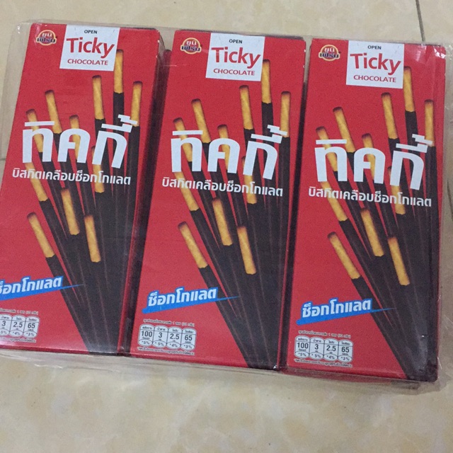 Bánh que socola , sữa, dâu TICKY/ BOBBY Thái Lan. HSD ghi bên dưới