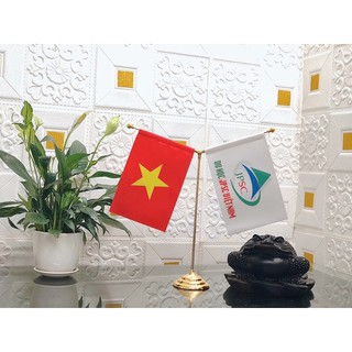 Cờ để bàn các nước đặt bàn làm việc