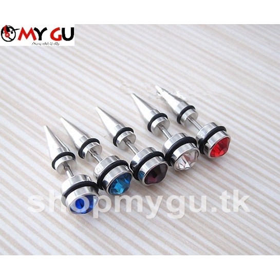 Khuyên tai đinh cá tính BT28