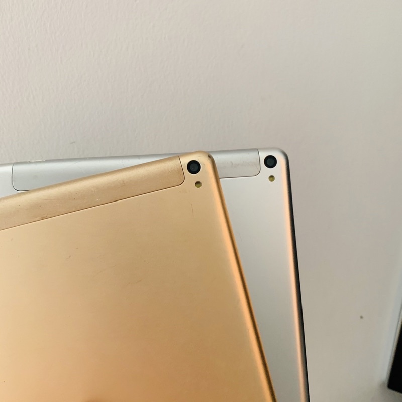 Máy Tính Bảng Masstel Tab 10 plus