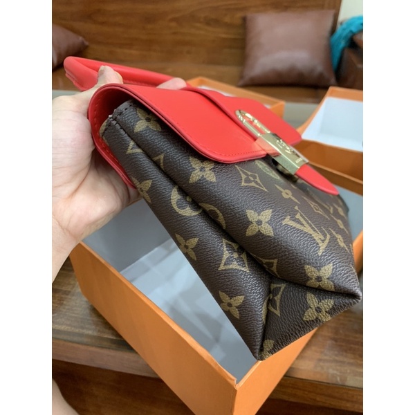 Túi xách ngọc trinh locky bb Super lót nhung  có hộp