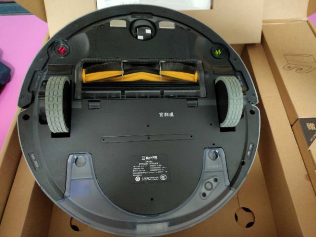 Máy Robot Hút Bụi Lau Nhà Ecovacs Deebot Robotics DN55
