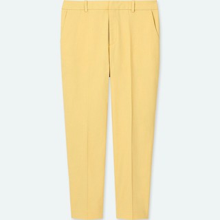 Quần tây kaki UNIQLO vàng