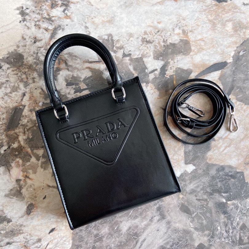 Hàng Mới Về Túi Xách Prada Mini In Nổi Logo Thời Trang 2022 Cho Nữ