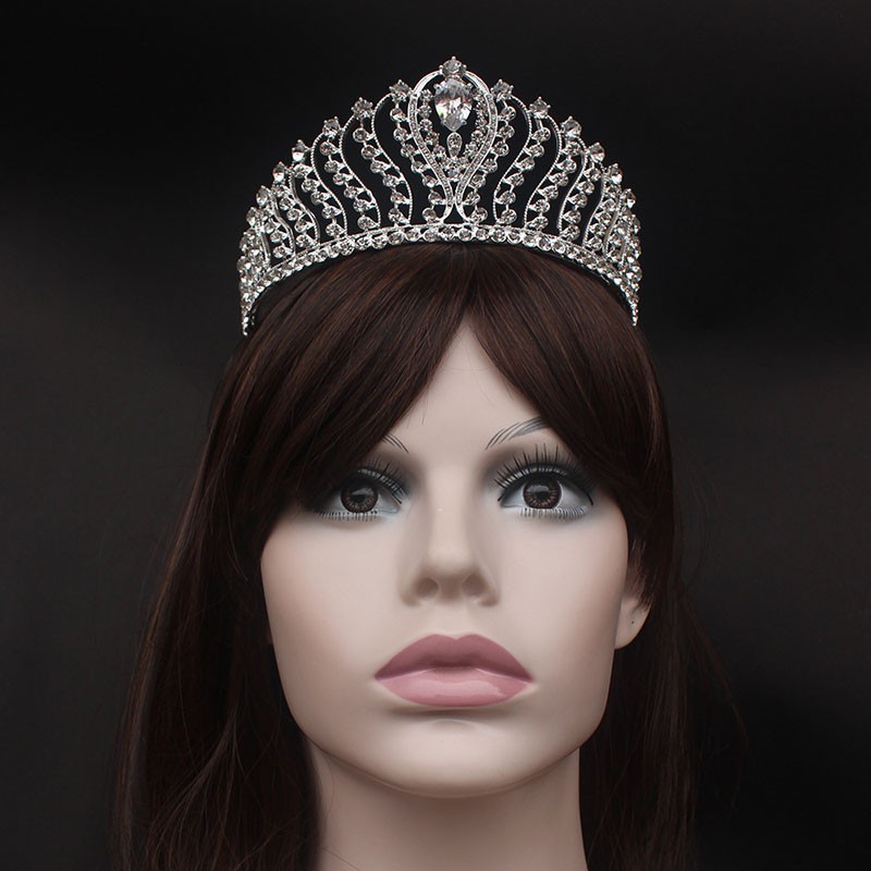 Vương miện cài tóc sang trọng quý phái cho cô dâu