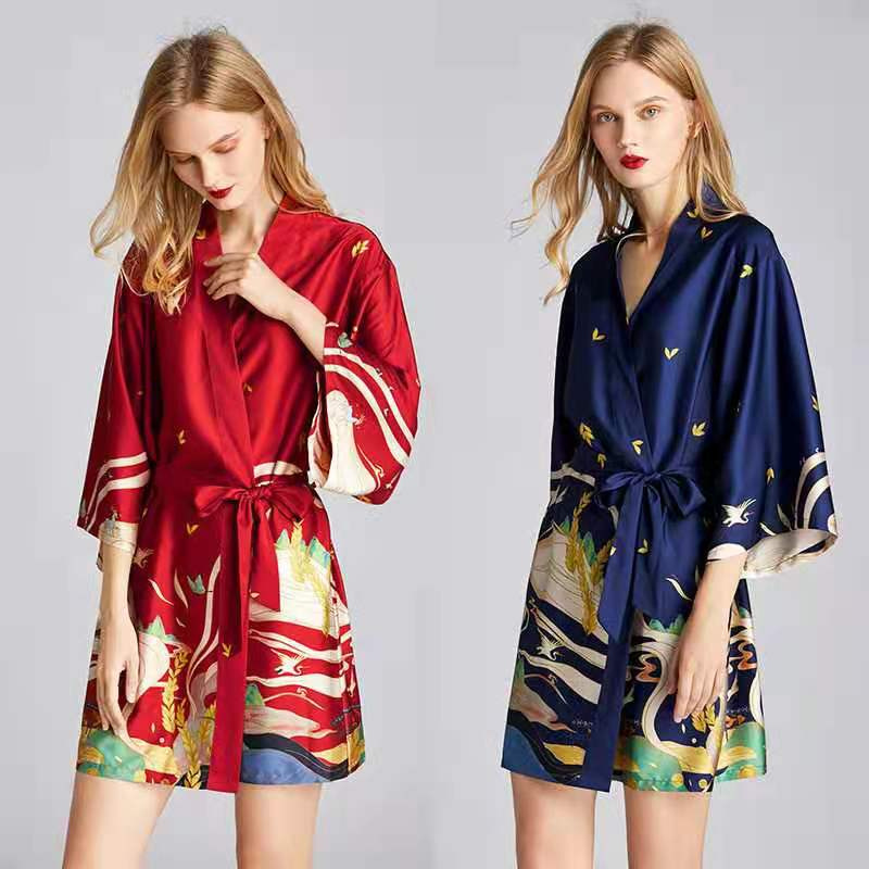 Áo Choàng Ngủ Kimono Tay Ngắn Cổ Chữ V Chất Lụa Mềm Mại Quyến Rũ Cho Bạn Gái