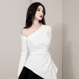 ⚡️BÁN SỈ⚡️ Sơ mi lệch vai nhún eo đính ngọc
