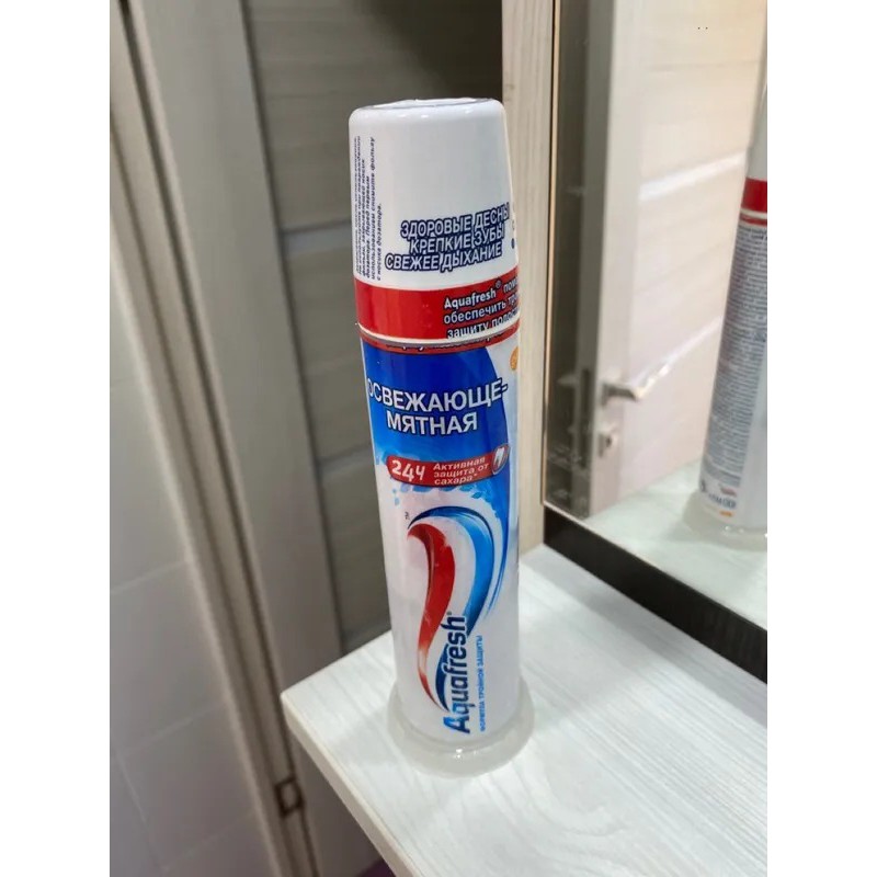 Kem đánh răng AquaFresh Nga 3 tác động Tuýp 100ml