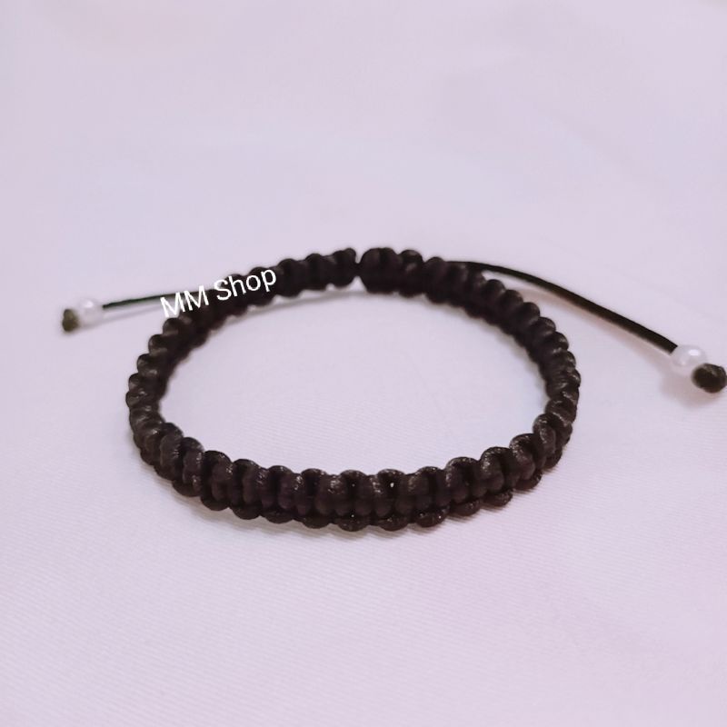 Vòng tay nam nữ đan dây dù đen và đỏ có thể điều chỉnh