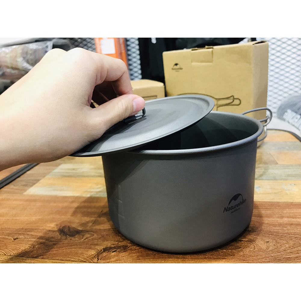 NỒI TITANIUM DÃ NGOẠI TI POT 1300ML NATUREHIKE TDG01/02 NH18T101