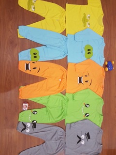 Set 5 bộ đồ carters cho bé