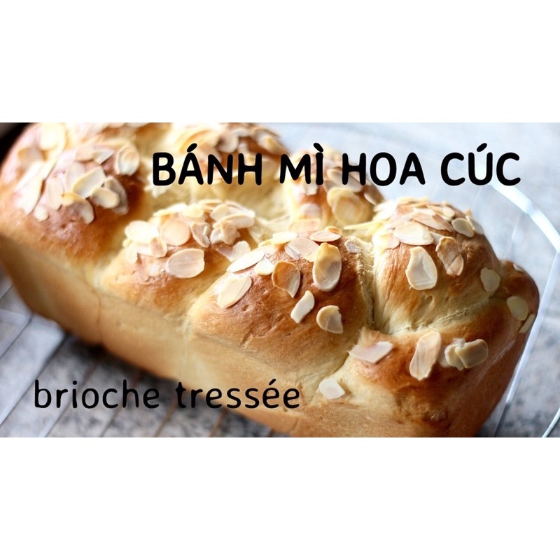 Nước hoa cam Pateliere Pháp 100ml (làm bánh mì hoa cúc)