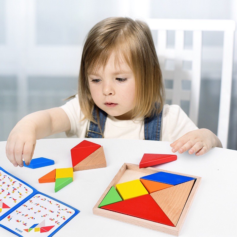 Bộ xếp hình Tangram kích thích sáng tạo cho bé
