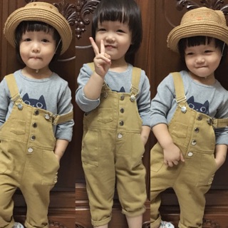 Quần yếm kaki
