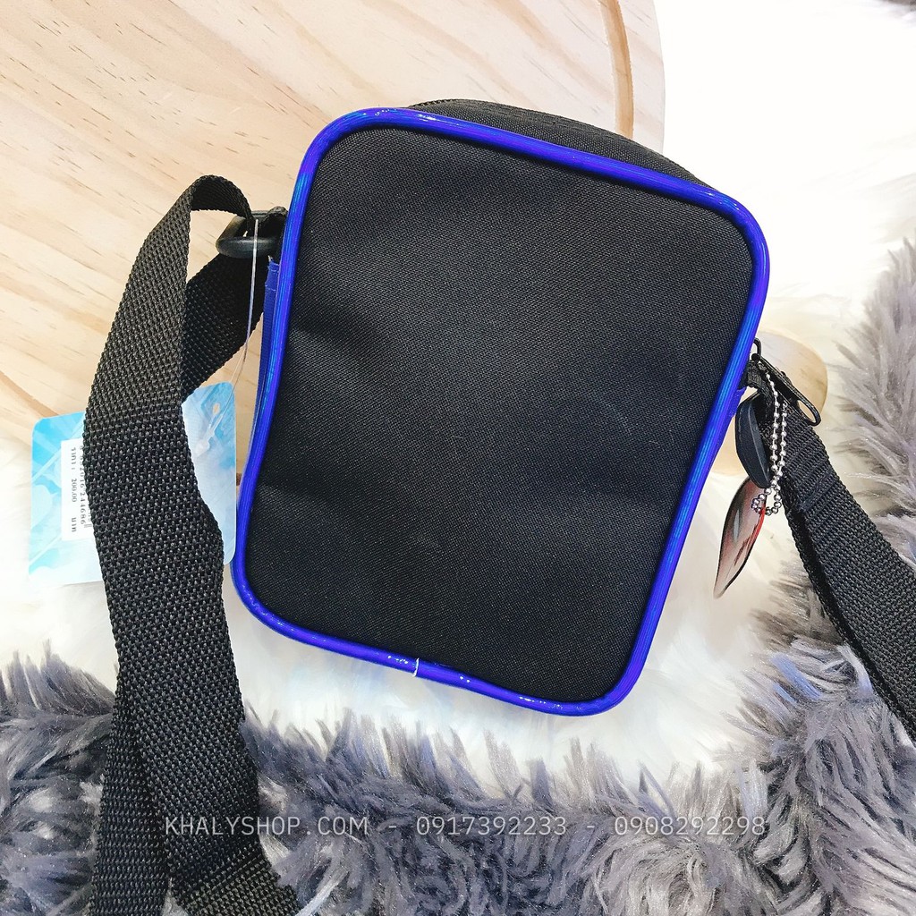 Túi đeo chéo 1 ngăn hình người nhện Spiderman nằm màu đen viền xanh cho trẻ em bé trai (Thái Lan) - 285NSPNG3039