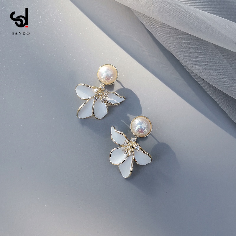 Bông Tai Mạ Bạc 925 Hình Hoa Đính Ngọc Trai Độc Đáo Thời Trang Mùa Hè Hàn Quốc 2022