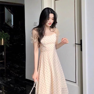 Đầm midi chấm bi phối tay lưới