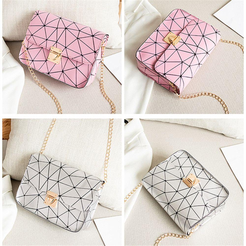 Túi Xách Dáng Vuông Thời Trang Hàn Quốc