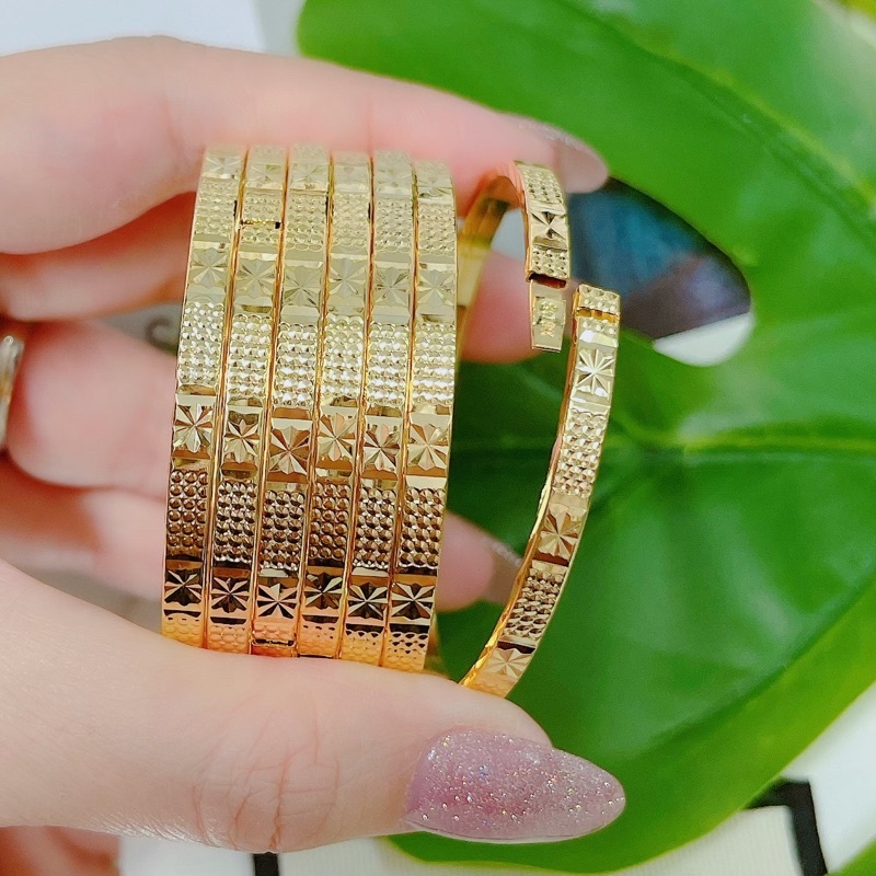 Vòng xi men khoá vàng mạ vàng sáng đẹp