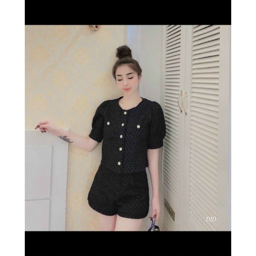 SÉT GẤM TƯỞNG CHỪNG SÉT ĐỒ NÀY RẤT BASIC NHƯNG CÁC NÀNG DIỆN LÊN LẠI KHÔNG BASIC CHÚT NÀO THA HỒ KHOE CHÂN DÀI MIÊN MAN