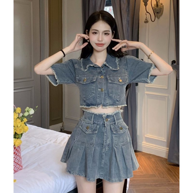 Set Áo Denim Ngắn Tay Form Rộng Và Chân Váy Xếp Ly Thời Trang Dành Cho Nữ