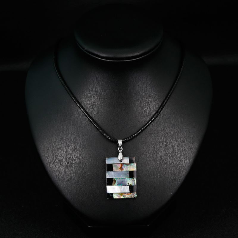 Vòng cổ Mặt Vỏ Sò Tự Nhiên Nhiều Màu Độc Đáo