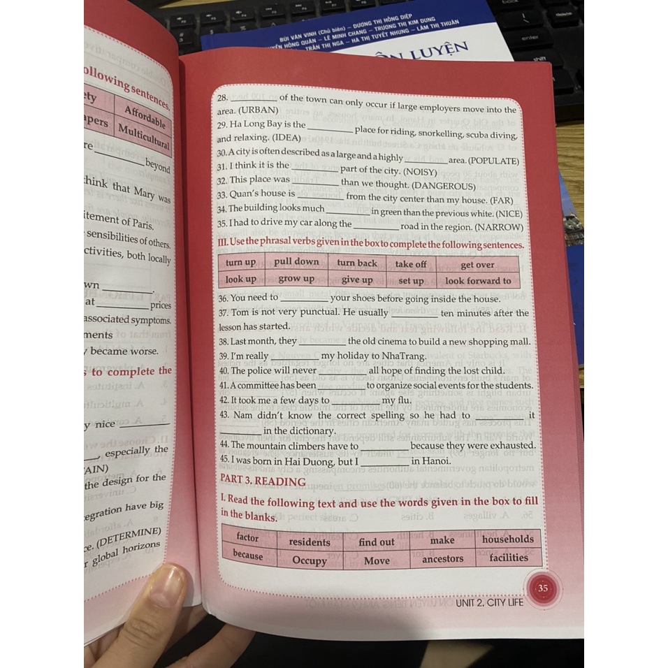 Sách - Củng cố và ôn luyện Tiếng anh 9 tập 1