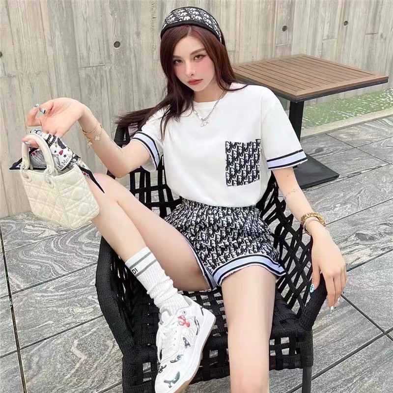 Set Quần Đùi D.i.o.r Hàng VNXK, Chất Thun Mềm Mịn, Thoáng Mát.
