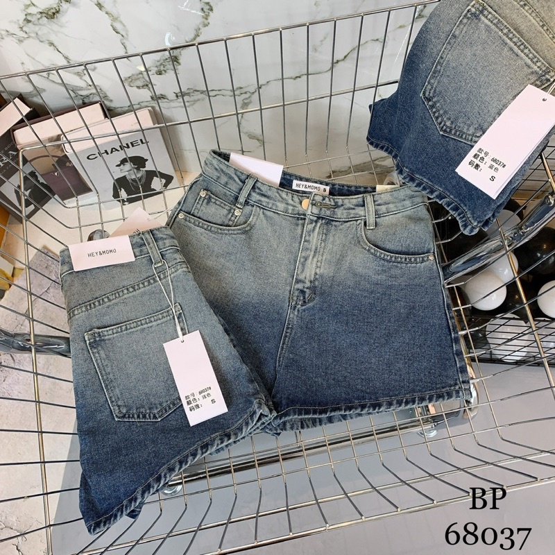 Quần short jean loang