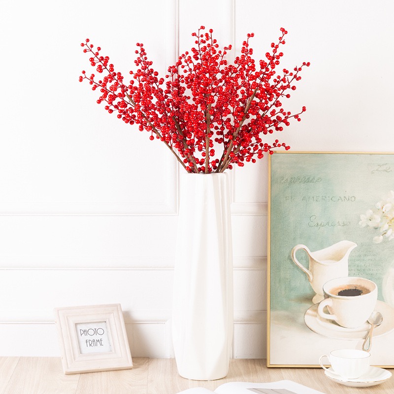 1 nhánh quả berry đỏ nhân tạo bằng xốp dùng trang trí nhà cửa dịp Giáng Sinh
