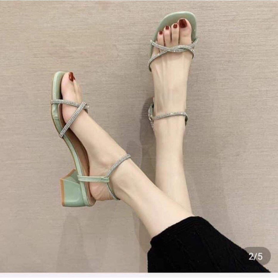 Giày cao gót đế vuông 3cm quai xoắn đính đá lấp lánh