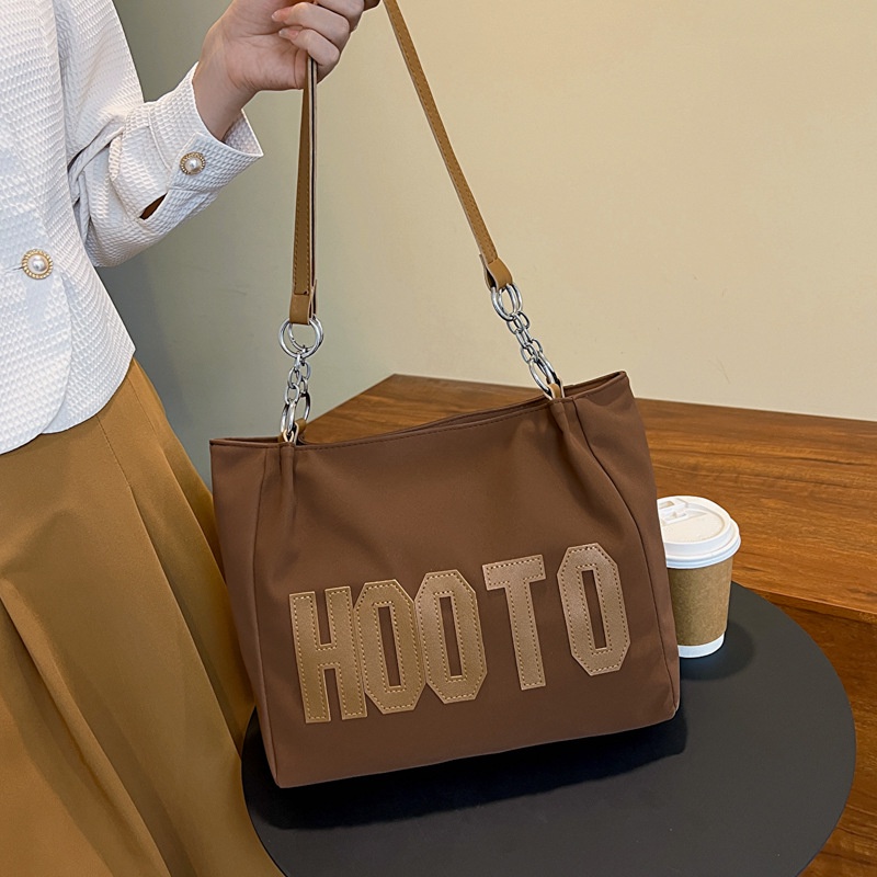 Túi Đeo Vai Cỡ Lớn In Chữ Đơn Giản Thời Trang Mùa Thu 2022